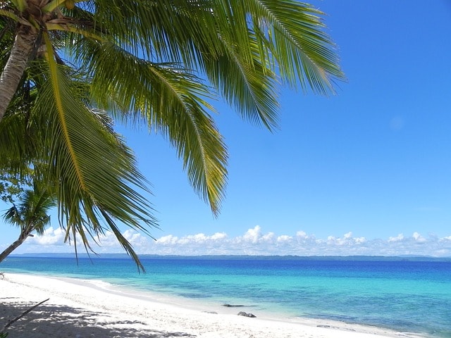 white-sandy-beach Philippines