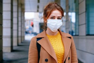 face mask holder