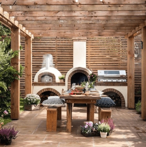 outdoor kitchen 